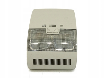 LAMPKA OŚWIETLENIE KABINY AUDI A3 8PA 8P0947135D
