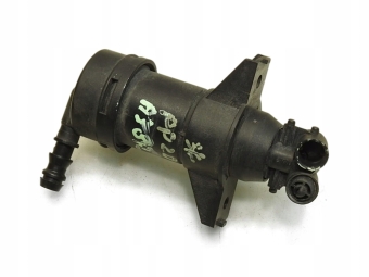 SPRYSKIWACZ LAMPY PRAWY PRZÓD AUDI A3 8PA SPORTBACK