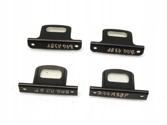 UCHO MOCOWANIE BAGAŻNIKA AUDI A3 8P 8P0809589