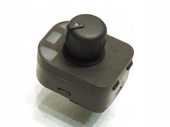 PRZYCISK REGULACJI LUSTEREK AUDI A3 8P 8E0959565