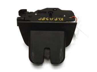 ZAMEK KLAPY AUDI A3 8PA SPORTBACK 8P4827505C