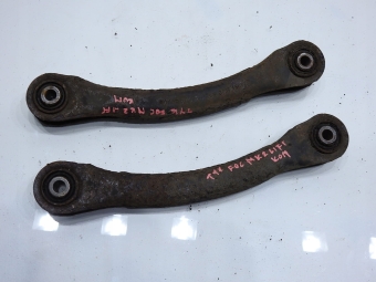 Wahacz Tył Tylny Ford Focus Mk2