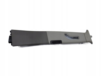 Plastik Osłona Słupka Prawa Volvo V70 Ii