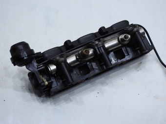 Kolektor Listwa Wtryskowa Prawy A6 C6 3.2 Fsi