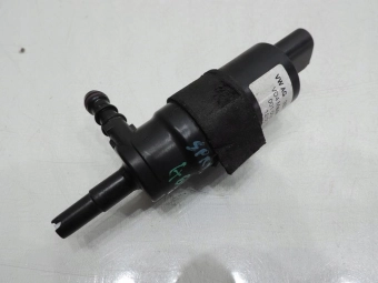 Pompka Spryskiwacza Lampy Audi A6 C6 3B7955681