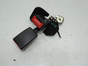 Zapinki Pasa Środkowy Tył Audi A4 B7