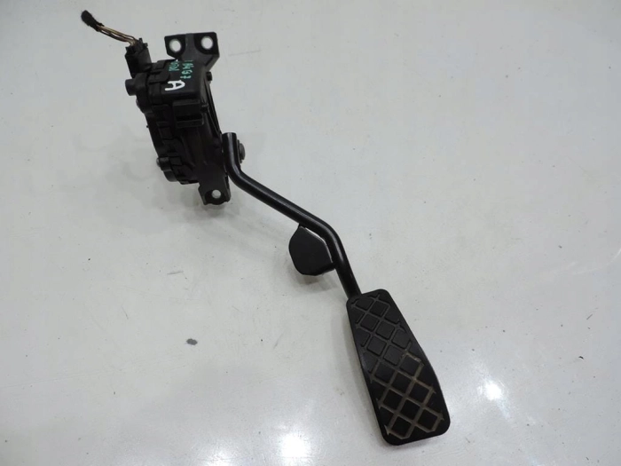 2c722f50b62428ee600341232015170d