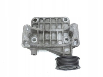 Łapa Mocowanie Alternatora Audi A6 C6 2.7 Tdi