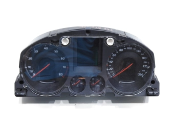 Licznik Vw Passat B6 2.0 Fsi 3C0920870F