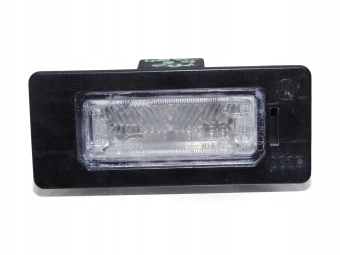 Lampka Tablicy Rejestracyjnej Vw Passat B6 Kombi
