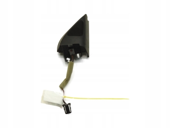 TRÓJKĄT OSŁONA LUSTERKA GŁOŚNIK PRAWA VW PASSAT B7 3AA837994B 3C8035411