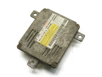 PRZETWORNICA XENON VW PASSAT B7 8K0941597B