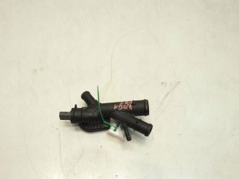 OBUDOWA TERMOSTATU VW PASSAT B7 2.0 TDI 03L121131AA
