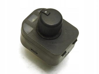 PRZYCISK REGULACJI LUSTEREK AUDI A3 8P 8E0959563