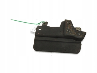 CHLAPACZ LEWY TYŁ AUDI A3 8P SPORTBACK 8P0853833C