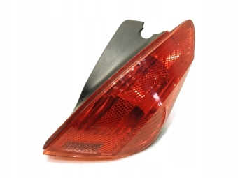 LAMPA PRAWY TYŁ PEUGEOT 308 I HB 5D 9680425680