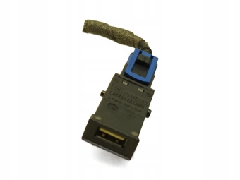 GNIAZDO USB OPEL ASTRA J 13348688