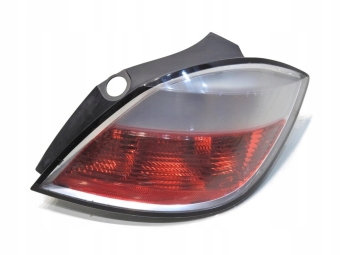 Lampa Prawa Tylna Tył Opel Astra H Iii Hb
