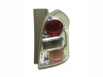 LAMPA PRAWY TYŁ TOYOTA COROLLA VERSO II 81551-0F060