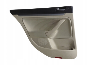 Boczek Drzwi Lewy Tyl Vw Golf Vi 1K9867211