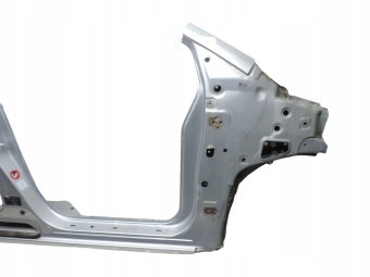Próg Słupek Prawy Przód 22V Mazda5 Mazda 5 I