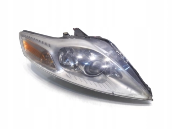 LAMPA PRAWA PRZEDNIA PRZÓD FORD MONDEO MK4 IV 7S71-13K060-AB