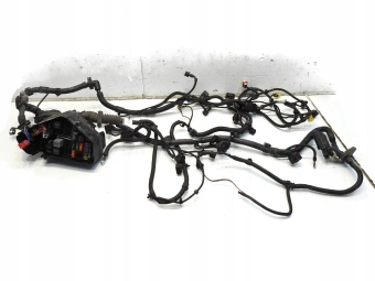 WIĄZKA INSTALACJA KOMORY SILNIKA LEWA PORSCHE CAYENNE I 4.5 V8 TURBO