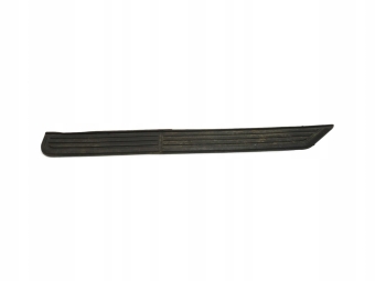 LISTWA PROGOWA STOPIEŃ PRAWY LAND ROVER DISCOVERY III ASG5537