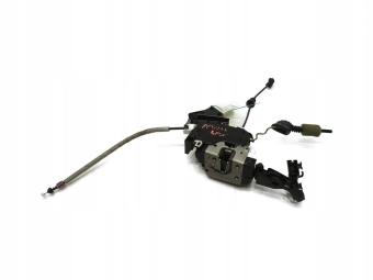 ZAMEK DRZWI PRAWY PRZÓD 4 PIN MERCEDES W204 A2047200635