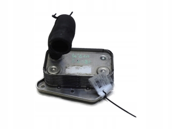 Chłodniczka Oleju Mercedes W211 2.2 Cdi