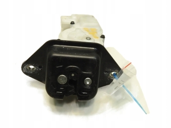 ZAMEK KLAPY BAGAŻNIKA HONDA CIVIC VIII HB EU-K93-61110A