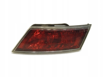 LAMPA PRAWA TYŁ KLAPY HONDA CIVIC VIII HB LIFT 226-16874