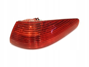 LAMPA PRAWY TYŁ PEUGEOT 607 LIFT