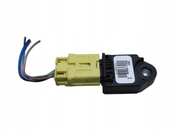 Sensor Uderzenia Toyota Avensis T25 89831-02020