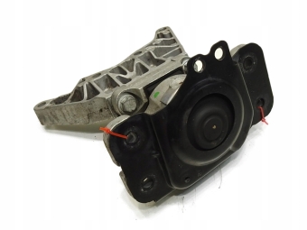 ŁAPA PODUSZKA SKRZYNI VOLVO XC60 I 2.4 D5 AWD 8G9N-7M121