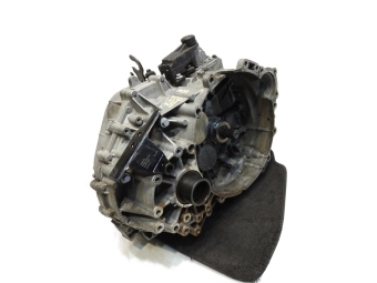 SKRZYNIA BIEGÓW VOLVO XC60 I 2.4 D5 AWD 8G9R 7002 KB 31280472