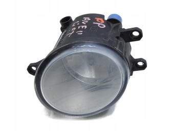 Halogen Prawy Toyota Avensis Ii T25 Lift
