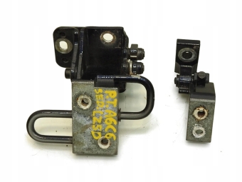 ZAWIASY DRZWI PRAWY TYŁ LZ5D AUDI A6 C6 8E0833412