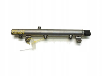 LISTWA WTRYSKOWA PRAWA CHRYSLER 300C 3.0 CRD V6 A6420702595