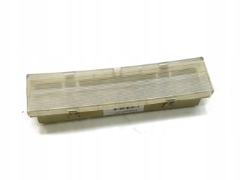 LAMPKA OŚWIETLENIE KLAPY TYŁ CHRYSLER 300C KOMBI 04685928AA 95023