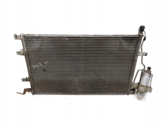 Chłodnica Klimatyzacji Volvo S60 2.4 D5 30676414