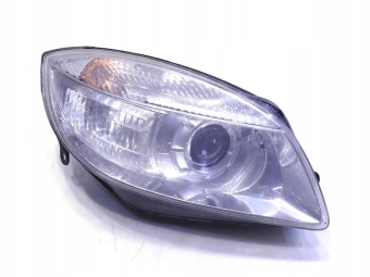 LAMPA PRAWY PRZÓD SKODA FABIA II 247832-00