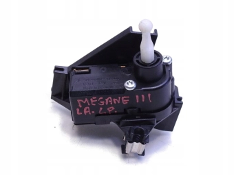 SILNICZEK REGULACJI LAMPY LEWY RENAULT MEGANE III