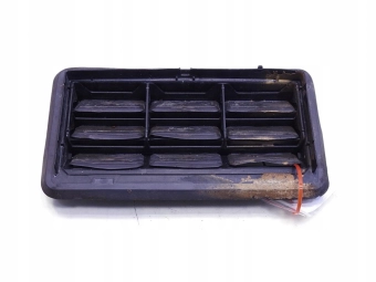 KRATKA WENTYLACYJNA LEWY TYŁ DODGE NITRO 55394330AB