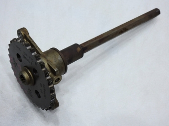 Wałek Napędowy Pompy Oleju A6 C6 2.4 V6 06E109570B