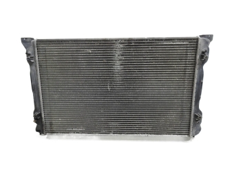 Chłodnica Wody Audi A4 B7 2.0 Tdi 8E0121251A