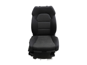Fotel Prawy Przód Audi A4 B7
