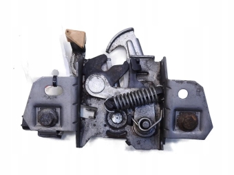 Zamek Maski Volvo V50 Lift 30716530 30716529