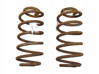 Sprężyny Tył Jeep Grand Cherokee Ii Wj 4.7