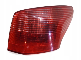 Lampa Prawa Tylna Tył Peugeot 407 Sw
